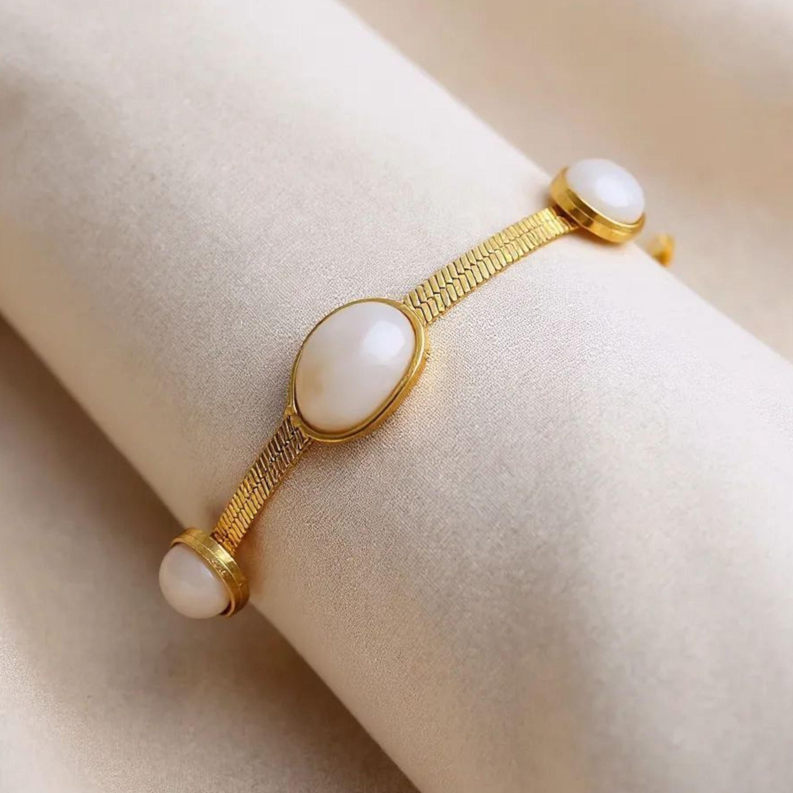 White Stone Mesh 18K Gold Plated Bracelet