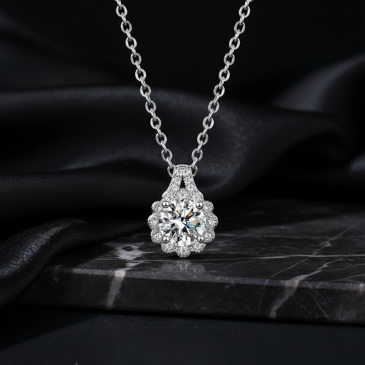 Daisy Spark Silver Plated Necklace