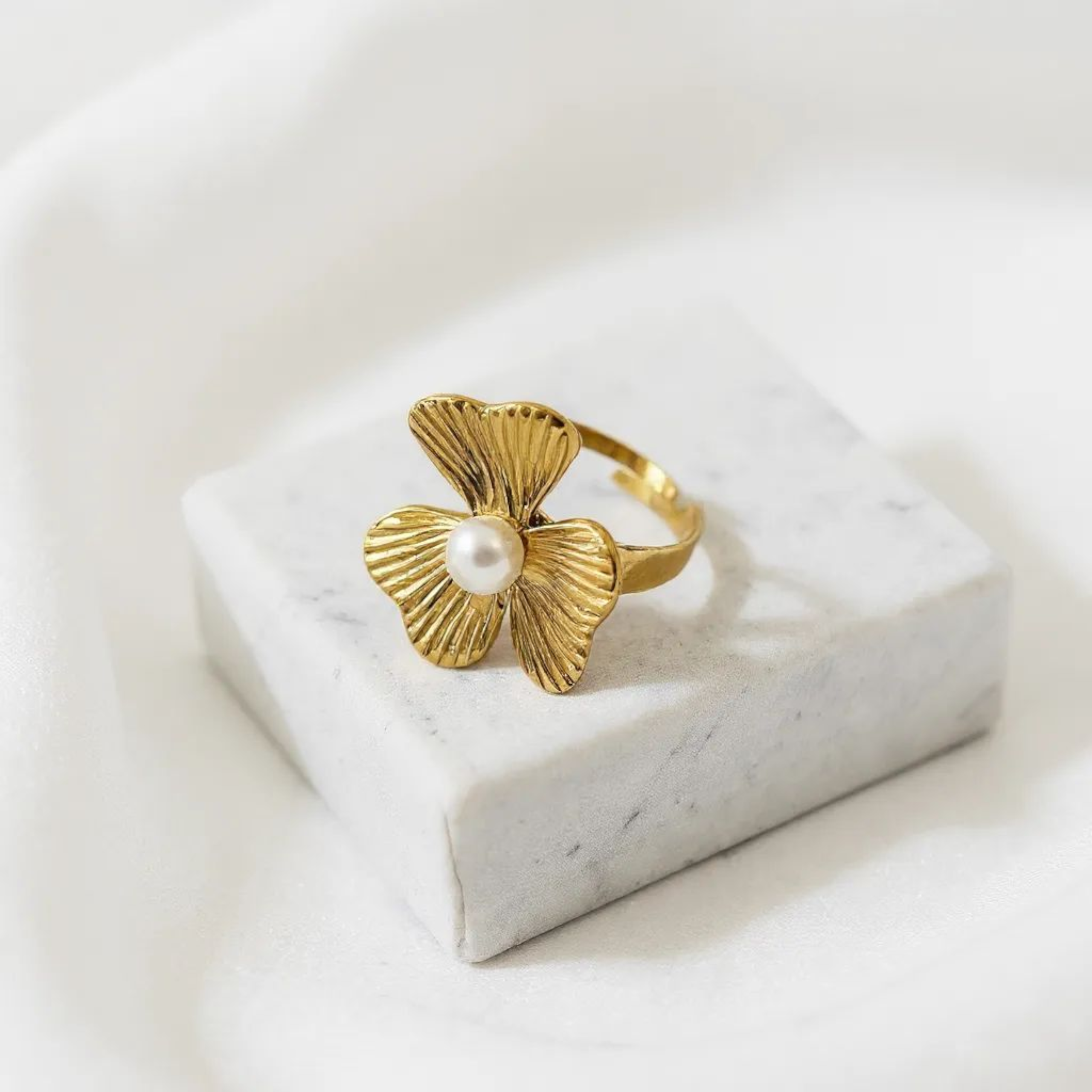 Pearl Flower 18K Gold Plated Ring (Adjustable)
