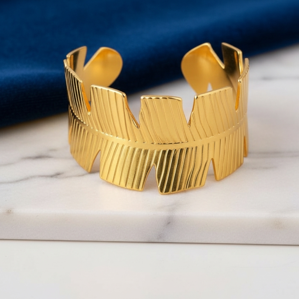 Premium Leaf 18K Gold Plated Handcuff