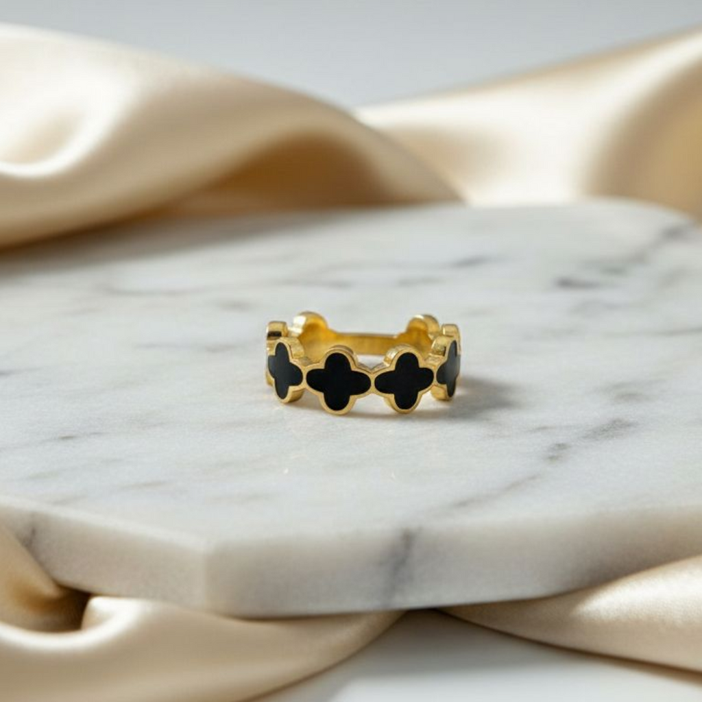 Luxury Clover 18K Gold Plated Ring (Adjustable)