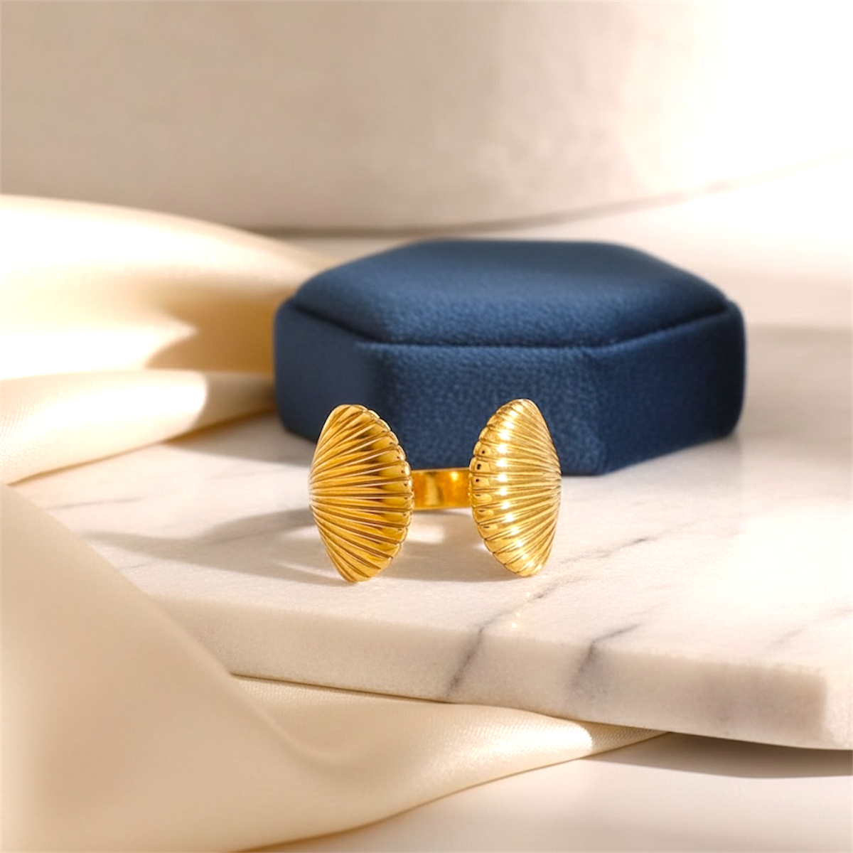 SeaShell 18K Gold Plated Ring (Adjustable)