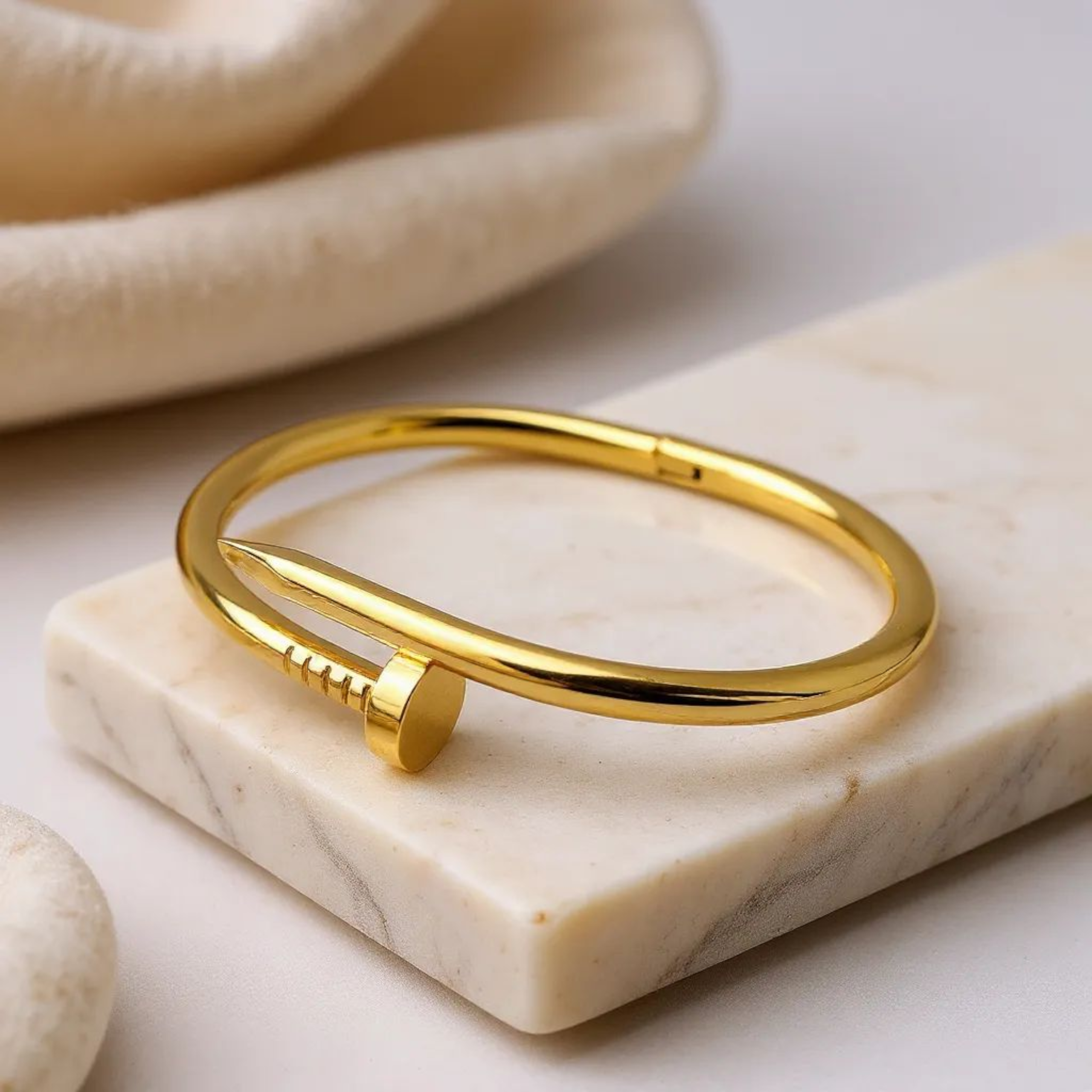 Nail Style 18K Gold Plated Handcuff