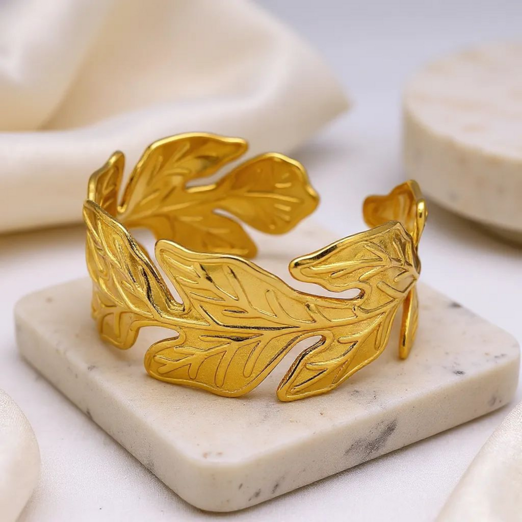 Luxury Leaf Patterened 18K Gold Plated Handcuff